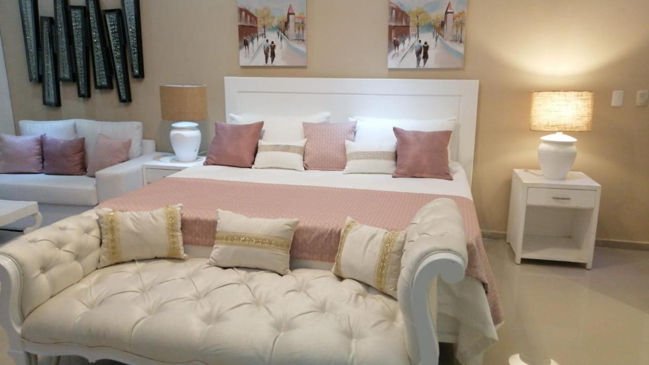Rancho Guacamayos Hotel & Restaurantes Bonao Екстер'єр фото