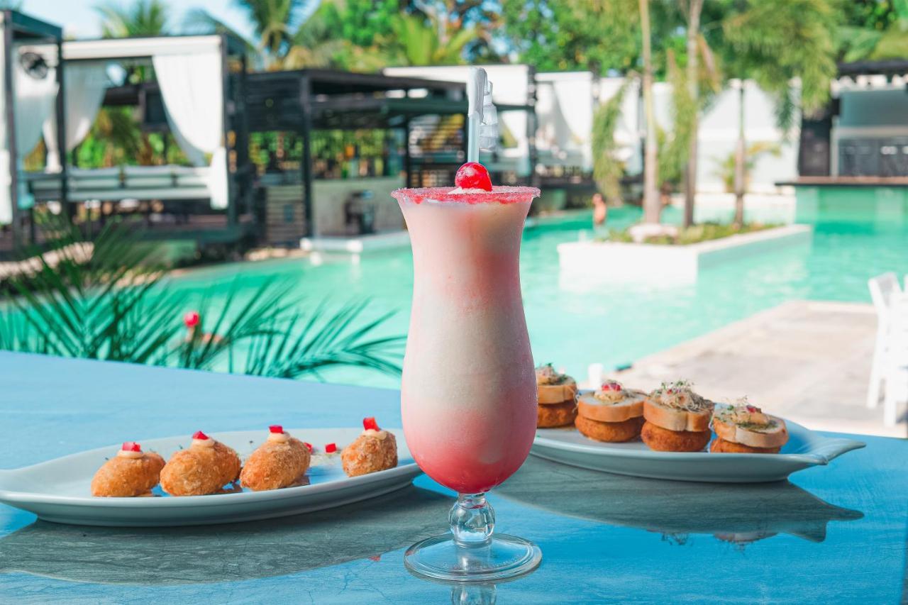 Rancho Guacamayos Hotel & Restaurantes Bonao Екстер'єр фото
