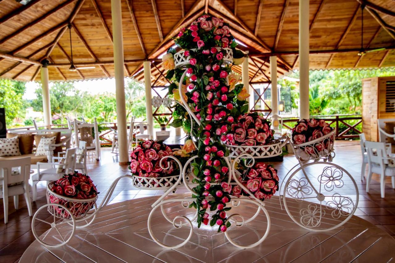 Rancho Guacamayos Hotel & Restaurantes Bonao Екстер'єр фото