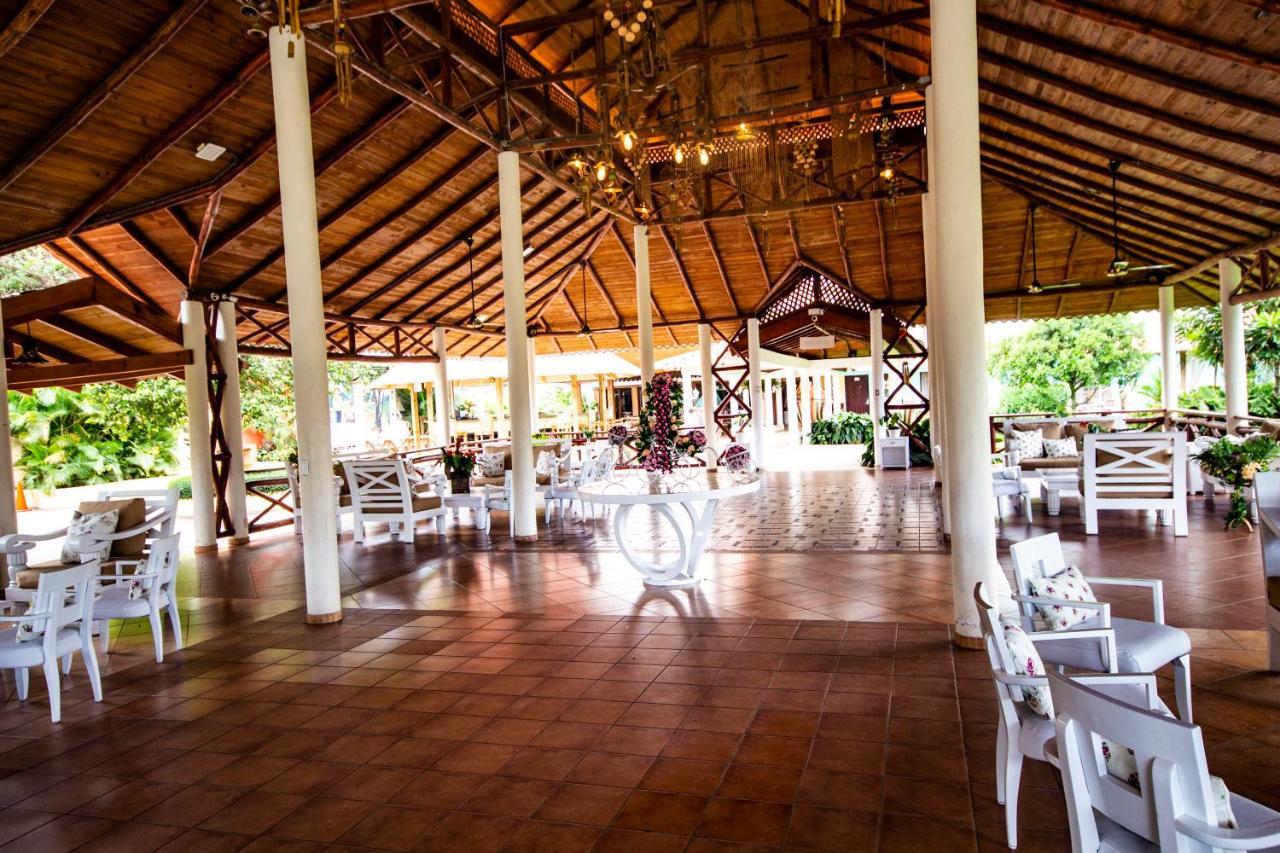 Rancho Guacamayos Hotel & Restaurantes Bonao Екстер'єр фото