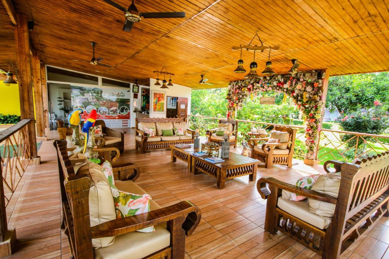 Rancho Guacamayos Hotel & Restaurantes Bonao Екстер'єр фото